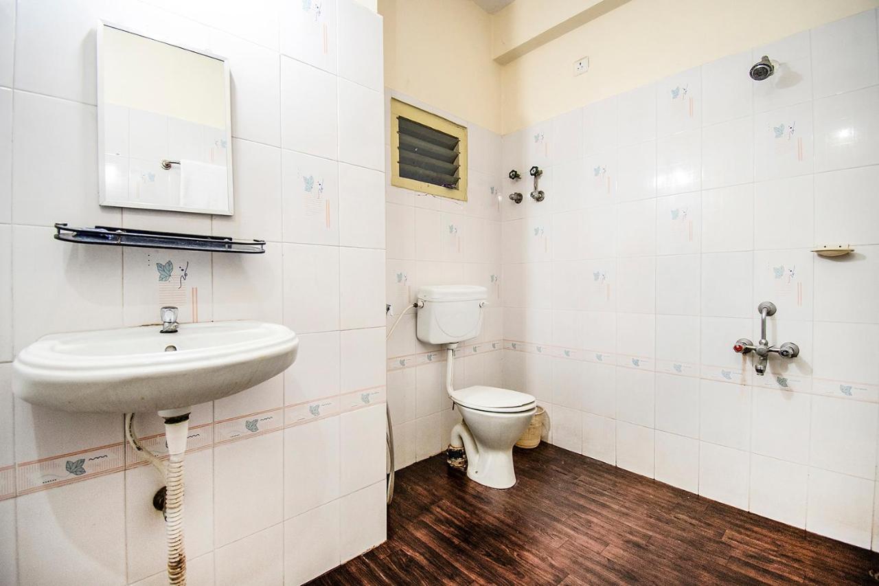 Fabhotel Aditya Yatri Nivas - Nr Tirupati Railway Station Eksteriør billede