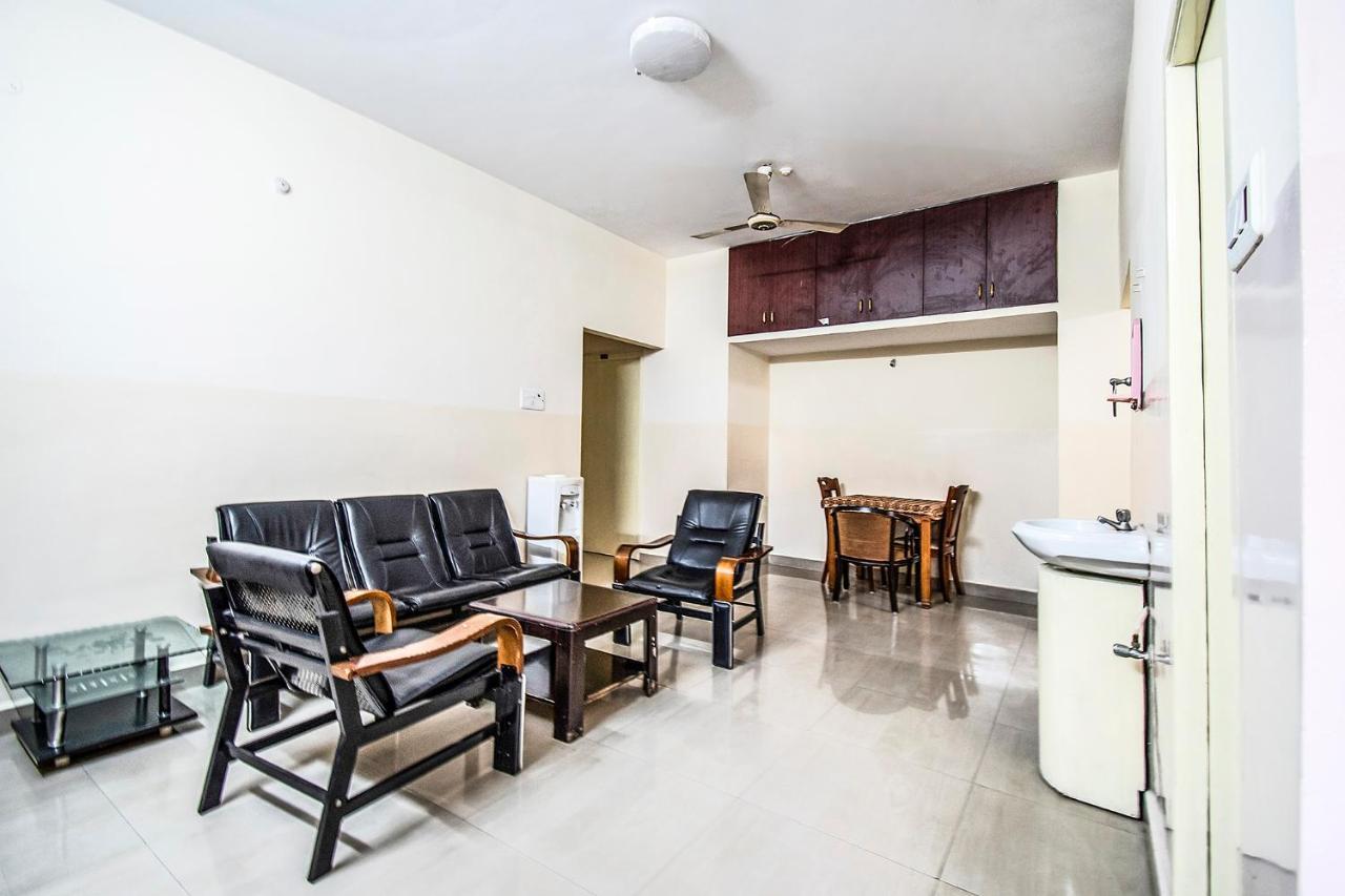 Fabhotel Aditya Yatri Nivas - Nr Tirupati Railway Station Eksteriør billede