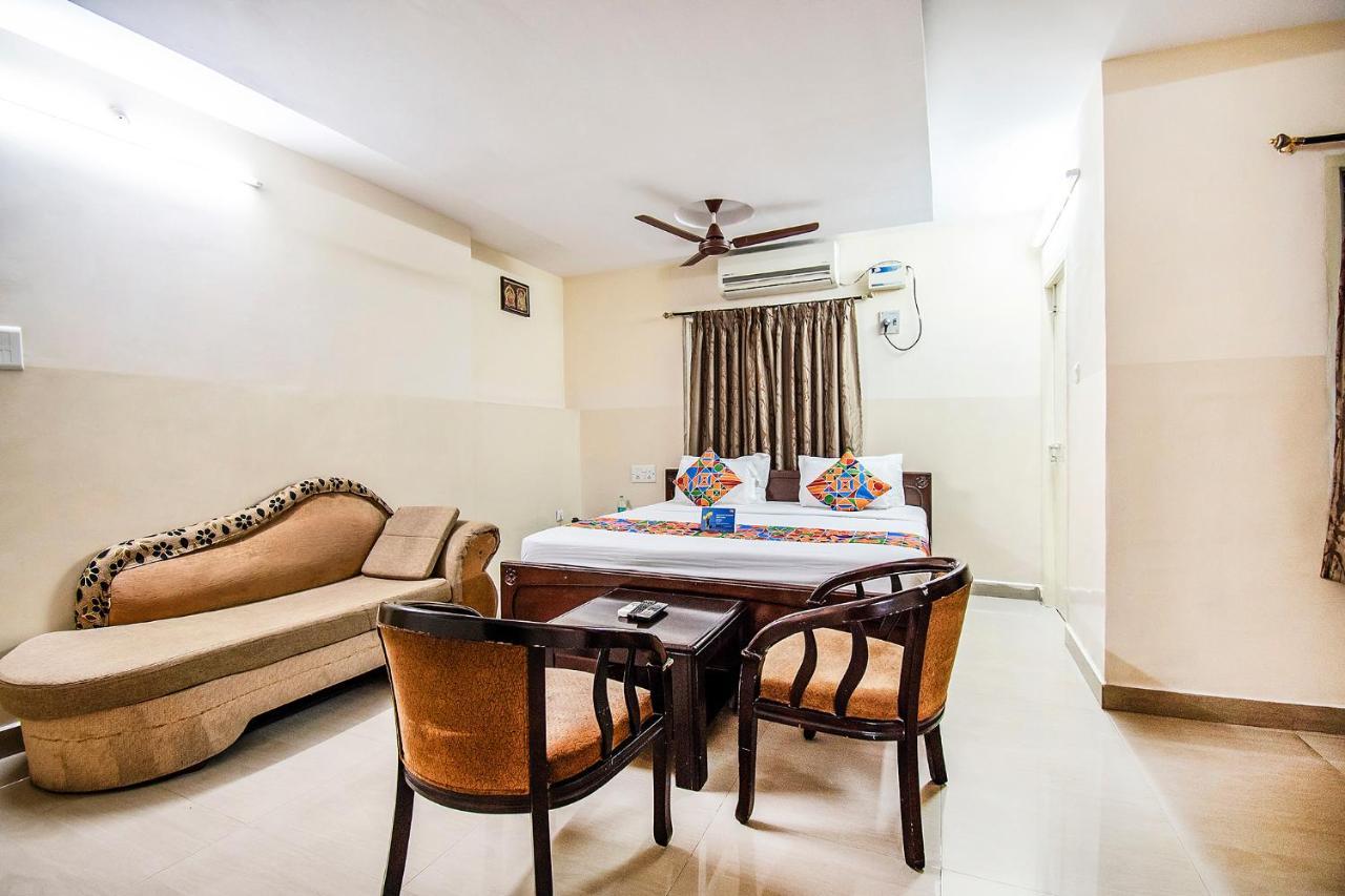 Fabhotel Aditya Yatri Nivas - Nr Tirupati Railway Station Eksteriør billede